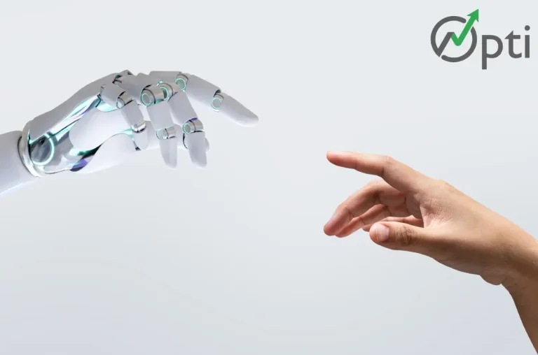 Humano e Inteligência Artificial juntos com mãos quase se tocando e com a marca da Opti ferramenta de SEO