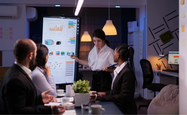 como revisar plano de marketing digital