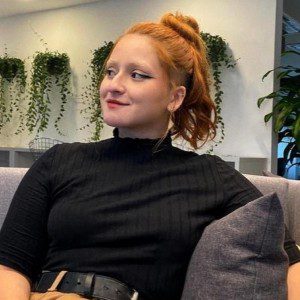 Picture of Lara Mello